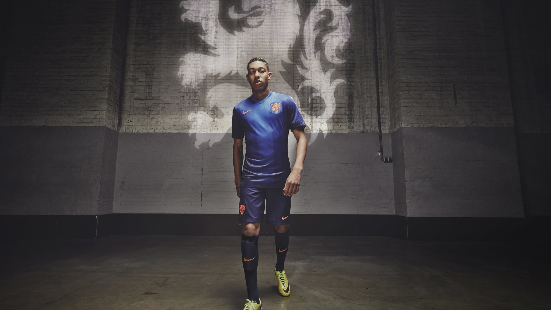 职业联赛推动医疗合作项目为球员提供赛季保障，足球赛事医疗保障方案